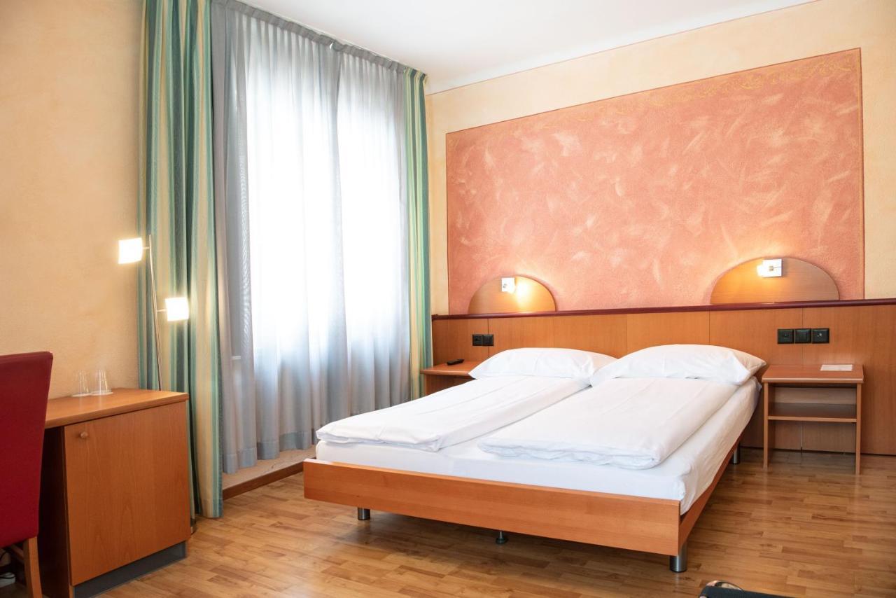 Hotel Al Giardinetto Biasca Zewnętrze zdjęcie