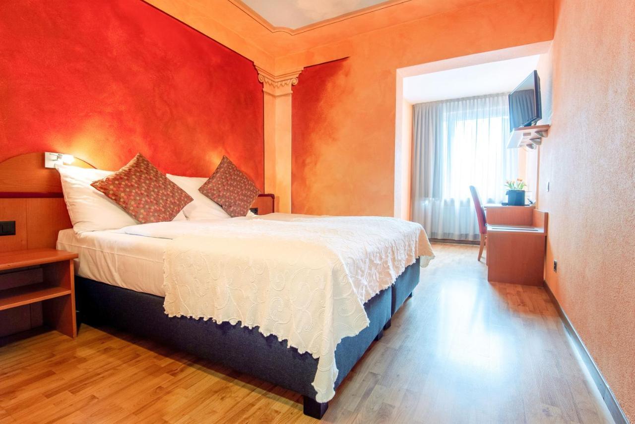 Hotel Al Giardinetto Biasca Zewnętrze zdjęcie