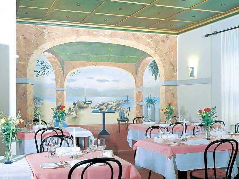 Hotel Al Giardinetto Biasca Restauracja zdjęcie